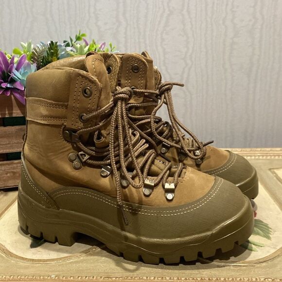 Belleville Mountain Combat Hiking Boots MCB950 Vibram Sole Gortex Men’s 4.5 Wide - Picture 13 of 13